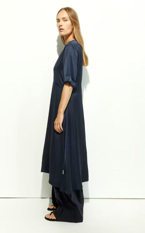 VAALI KJÓLL NIGHT SKY