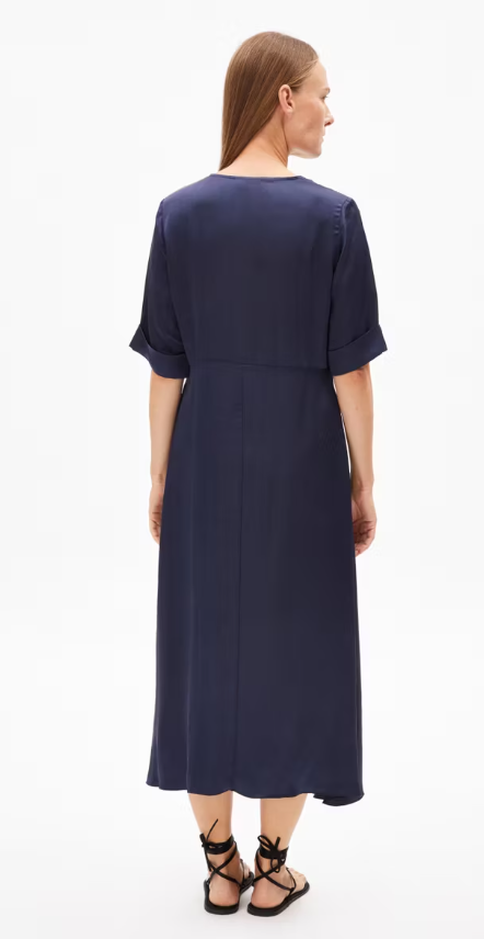 VAALI KJÓLL NIGHT SKY