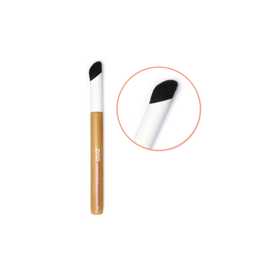 Concealer brush #715