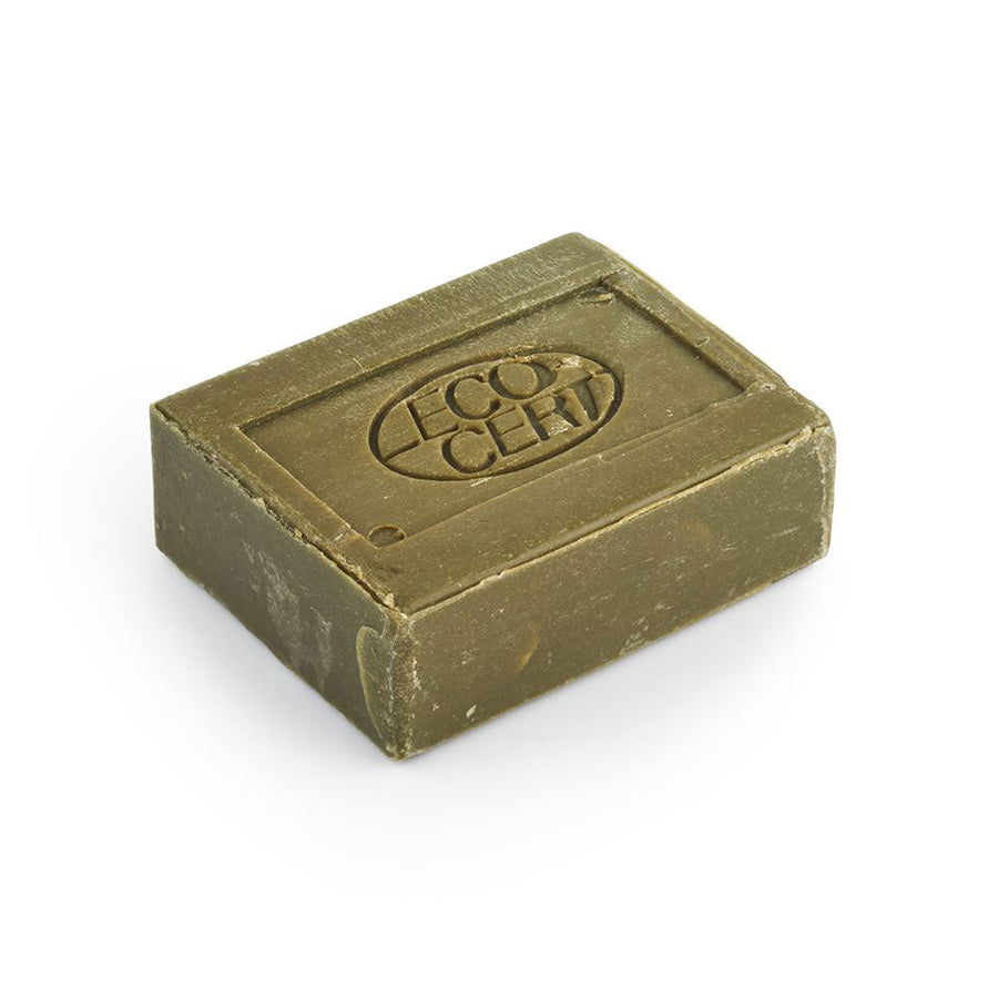 Organic Marseille dish soap bar er lífrænt uppþvottasápustykki. Umhverfisvænt og hreint úr hágæða hráefnum.