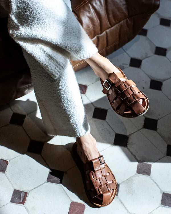 AMALFI SANDALAR COGNAC BROWN