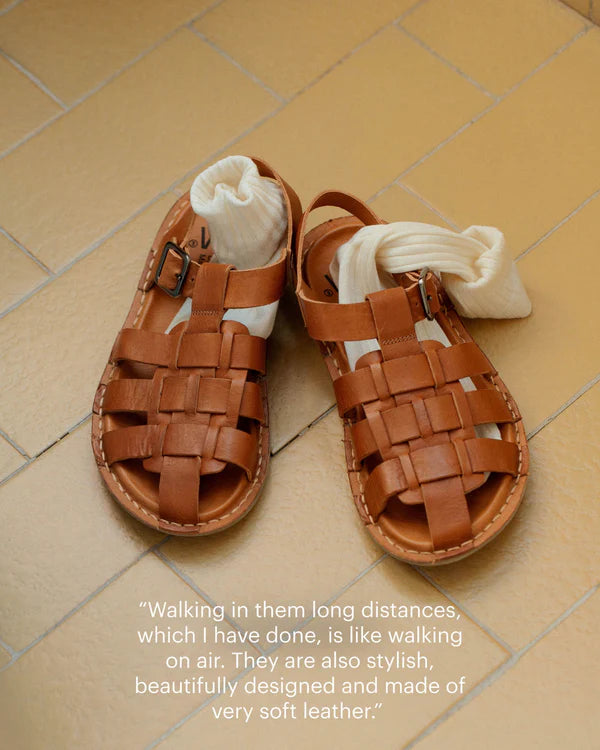 CAPRI SANDALAR COGNAC BROWN