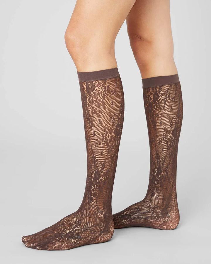 ROSA LACE HNÉSOKKAR DARK BROWN