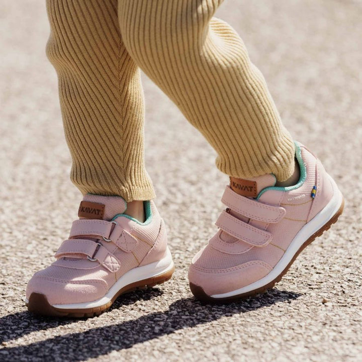 HALLAND WP LIGHT PINK STRIGASKÓR