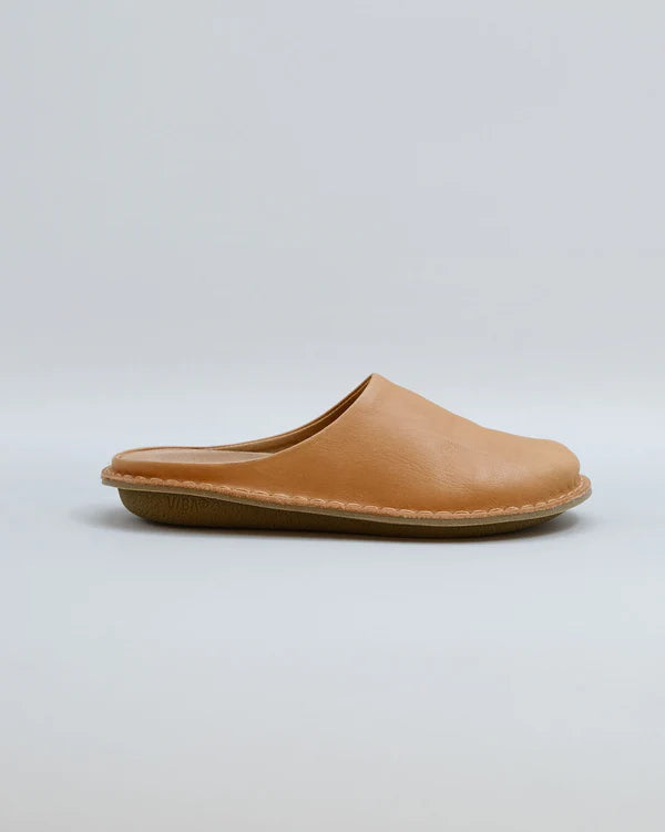 ROMA LEATHER FAWN TAN