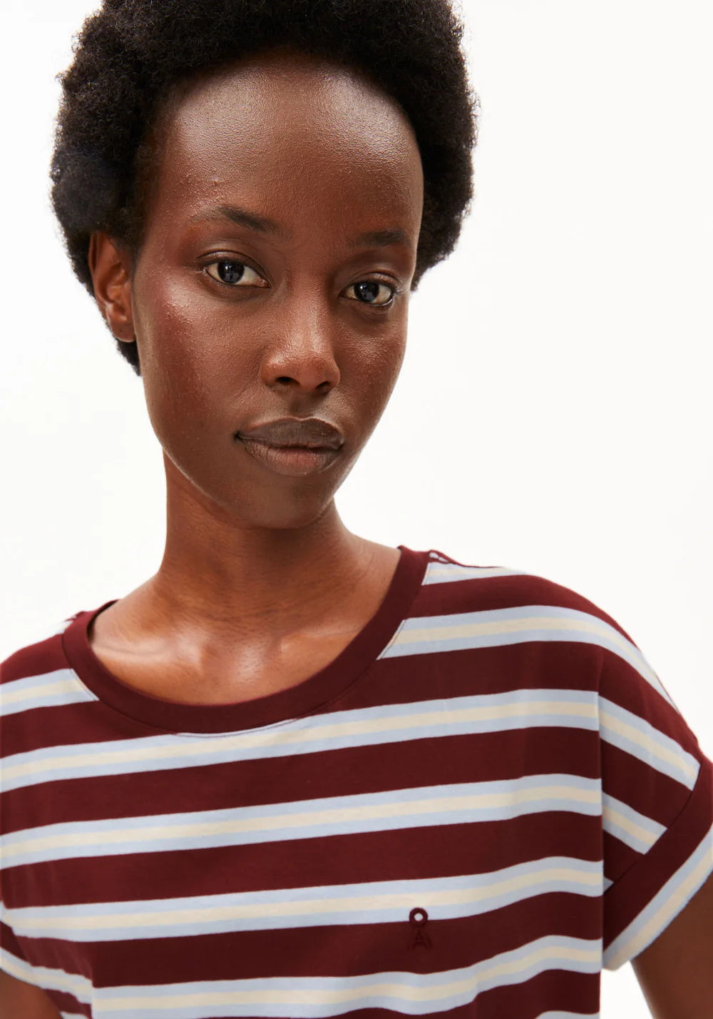 IDAARA RÖNDÓTTUR UNDYED VELVET RED-SOFT-BLUE