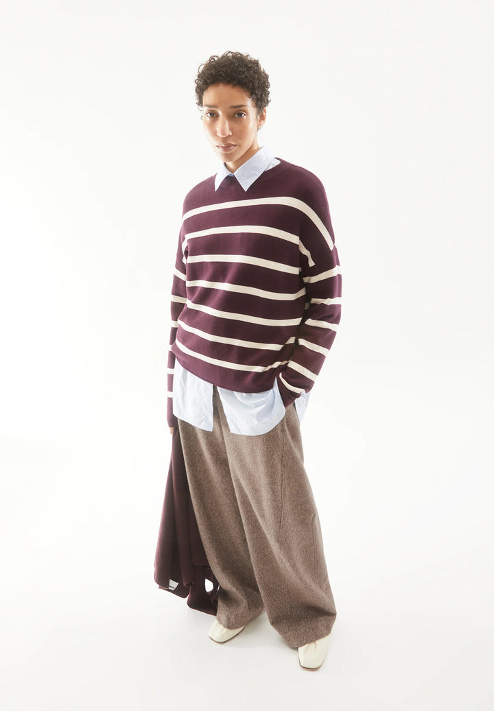MERINAA STRIPES PEYSA DARK CRANBERRY - OATMILK