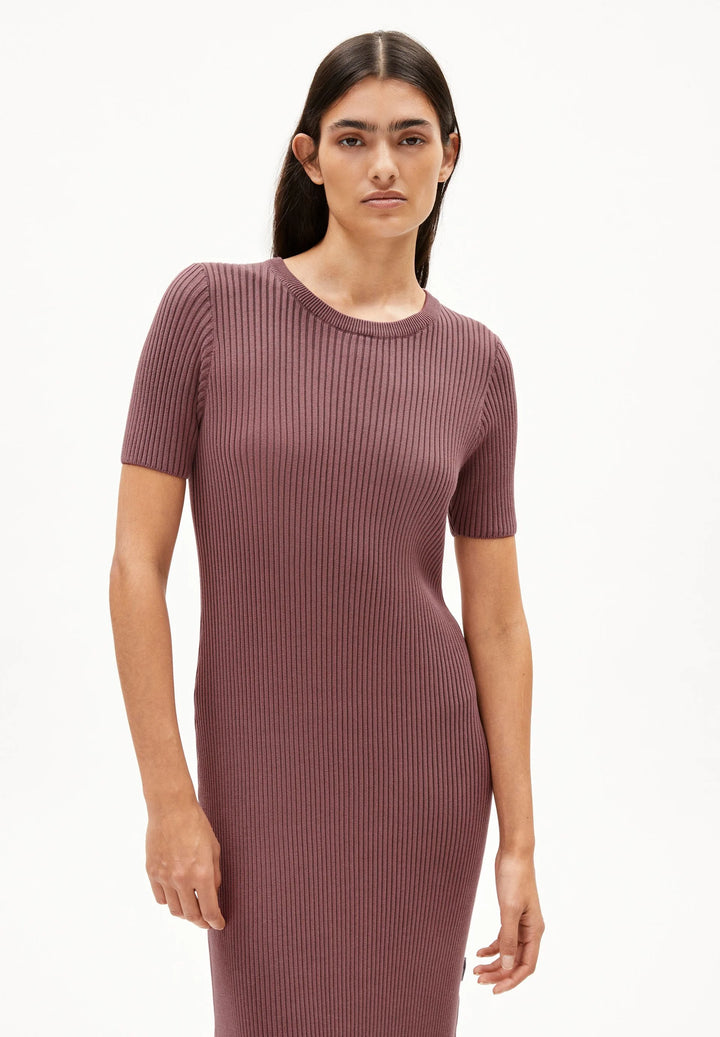 ELATNAAS GMT DYE KJÓLL DARK BERRY