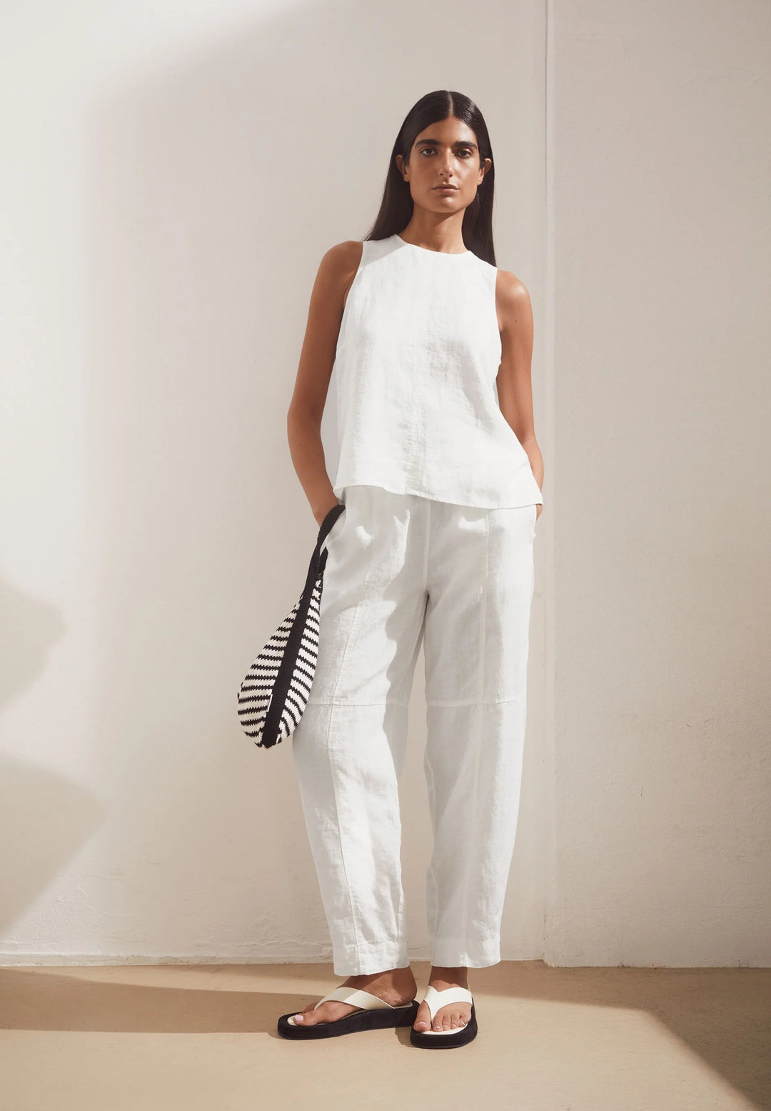 PURE LINEN PULL ON BARREL PANT WHITE