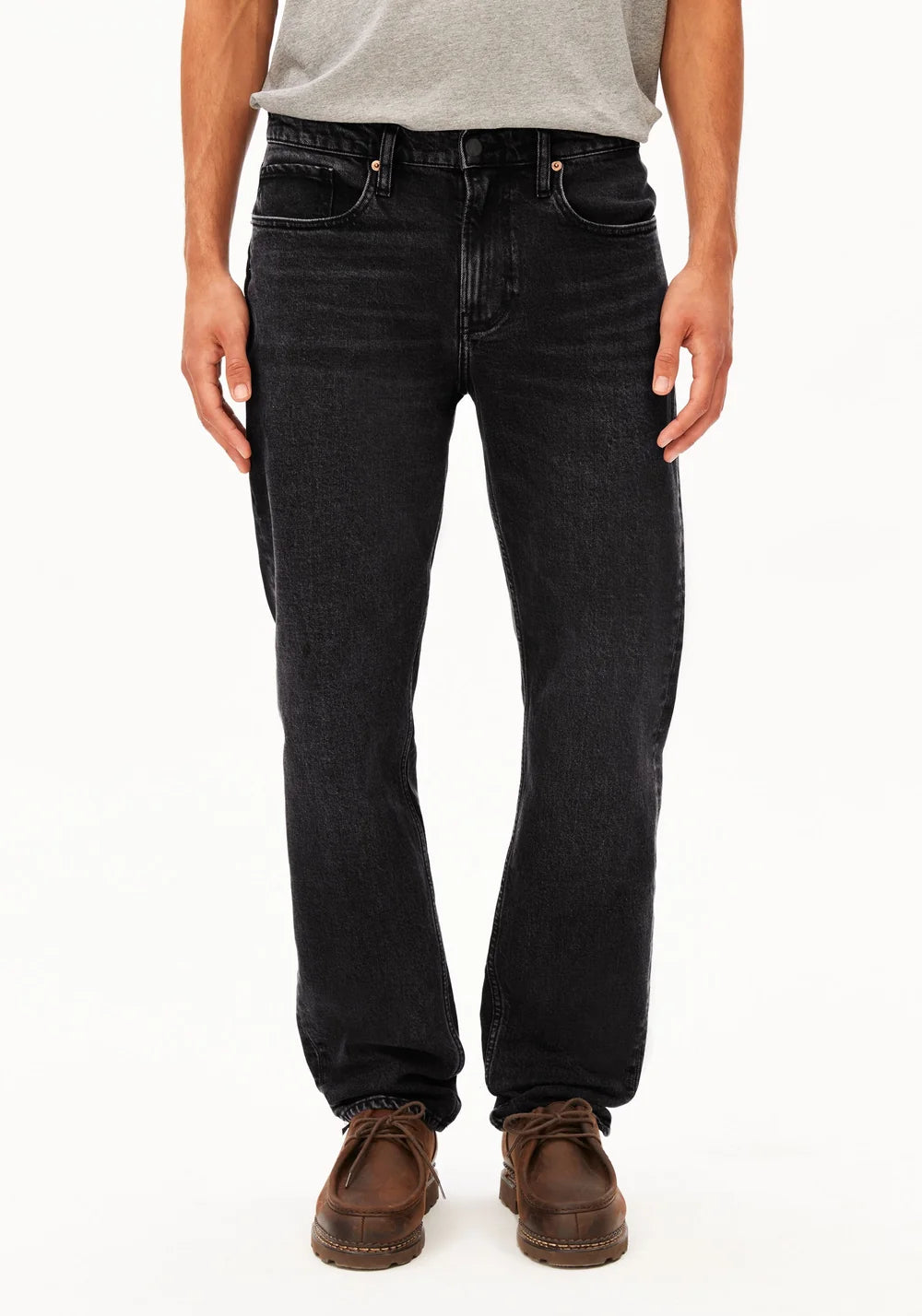 DILAANO STRAIGHT GALLABUXUR BLACK DUST