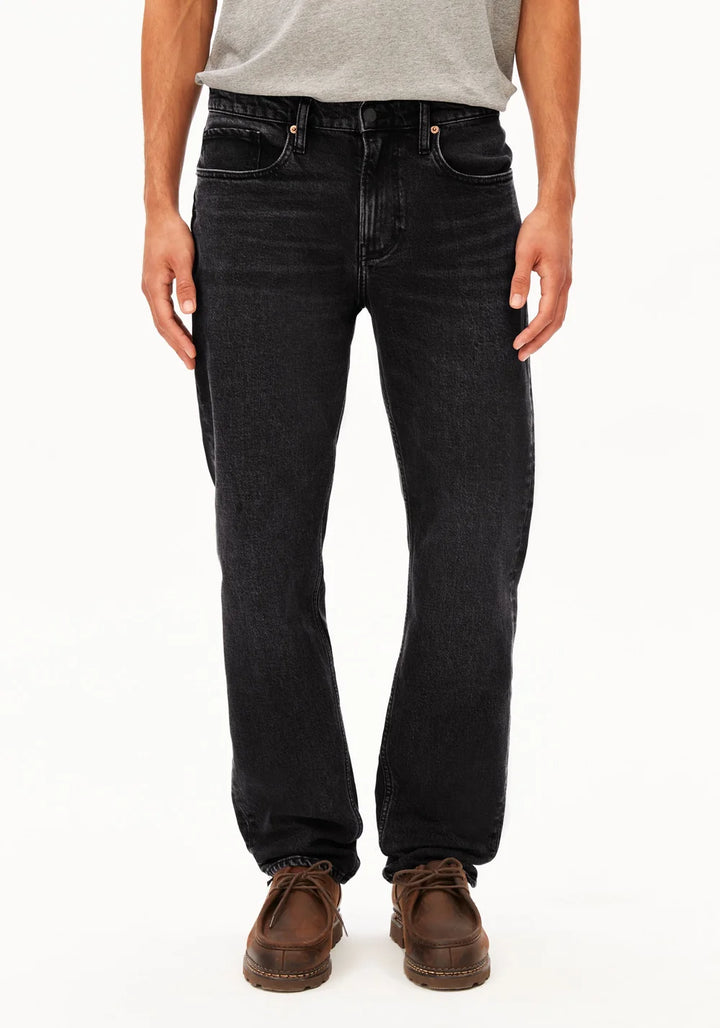 DILAANO STRAIGHT GALLABUXUR BLACK DUST