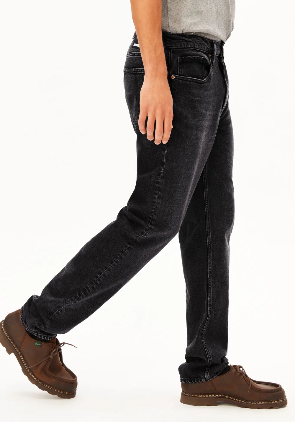 DILAANO STRAIGHT GALLABUXUR BLACK DUST