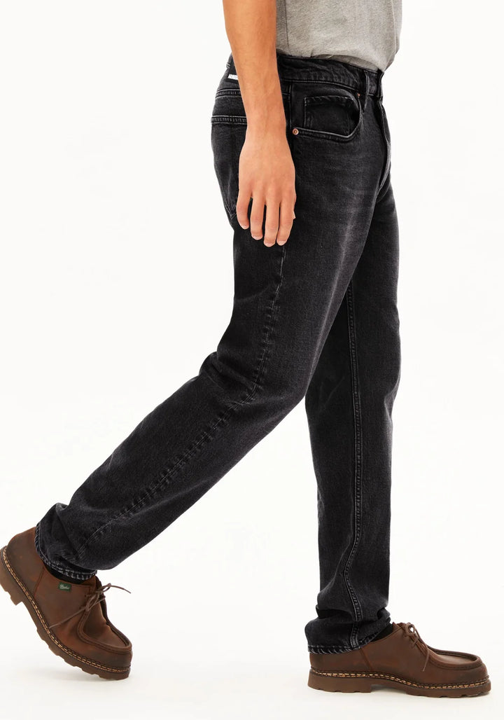 DILAANO STRAIGHT GALLABUXUR BLACK DUST