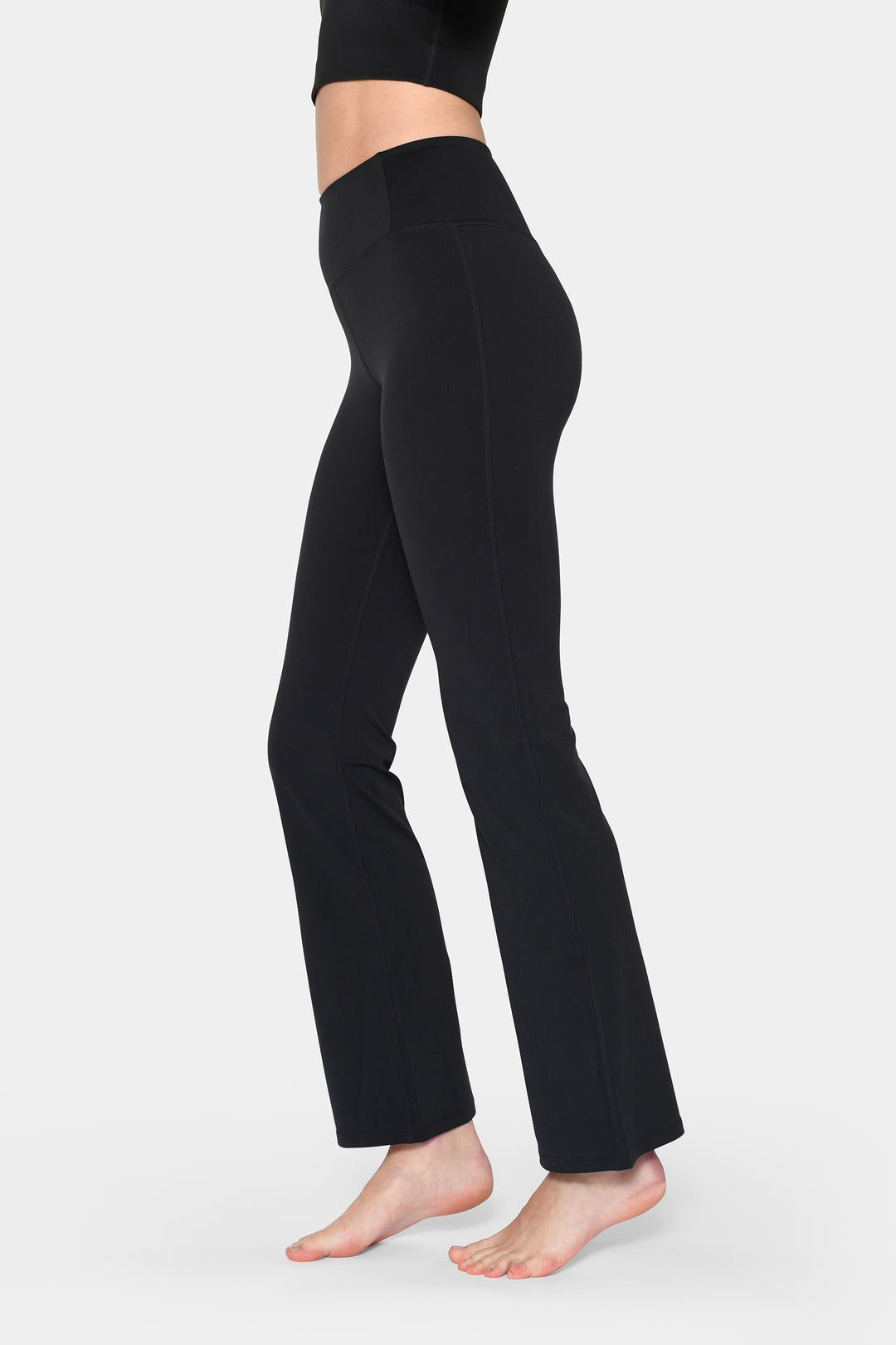 FLOAT FLARE LEGGINGS SVARTAR