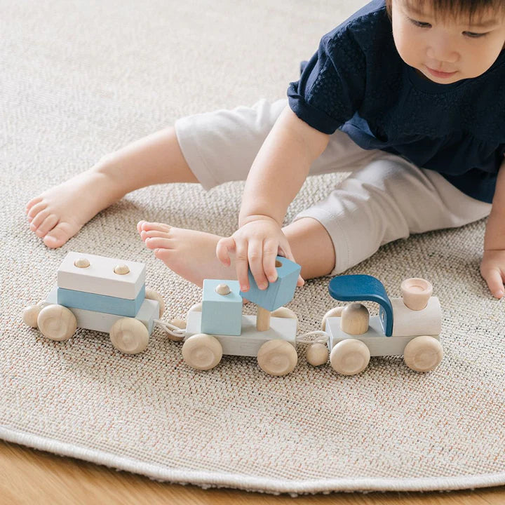 STACKING TRAIN TRIO