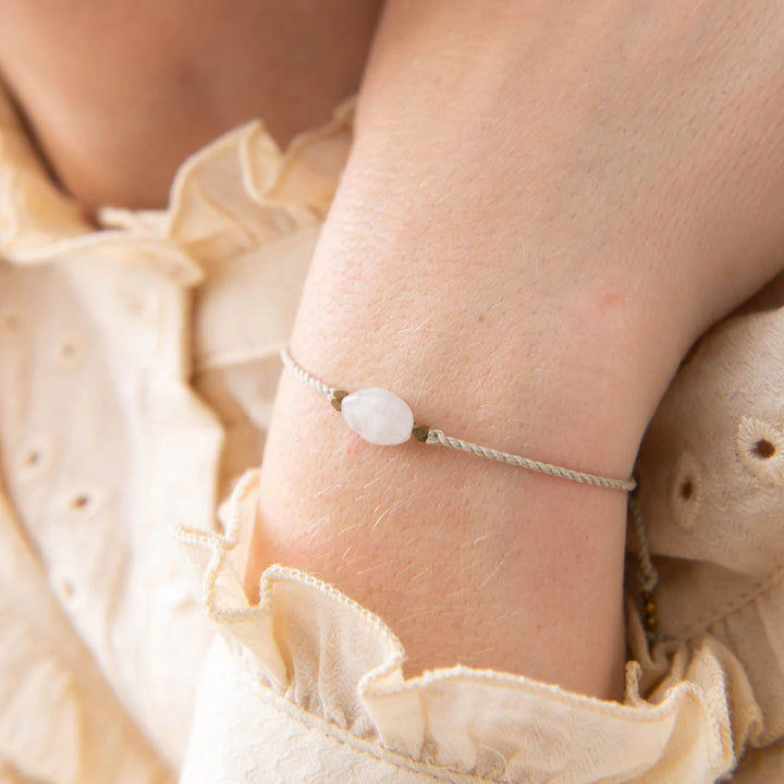 GIMSTEINA KORT  -  Moonstone Armband