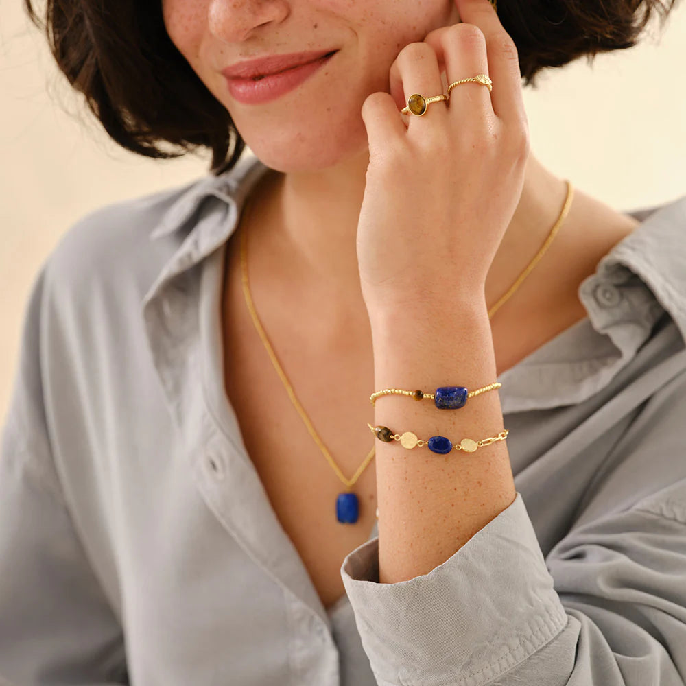 SURPRISE LAPIS LAZULI ARMBAND