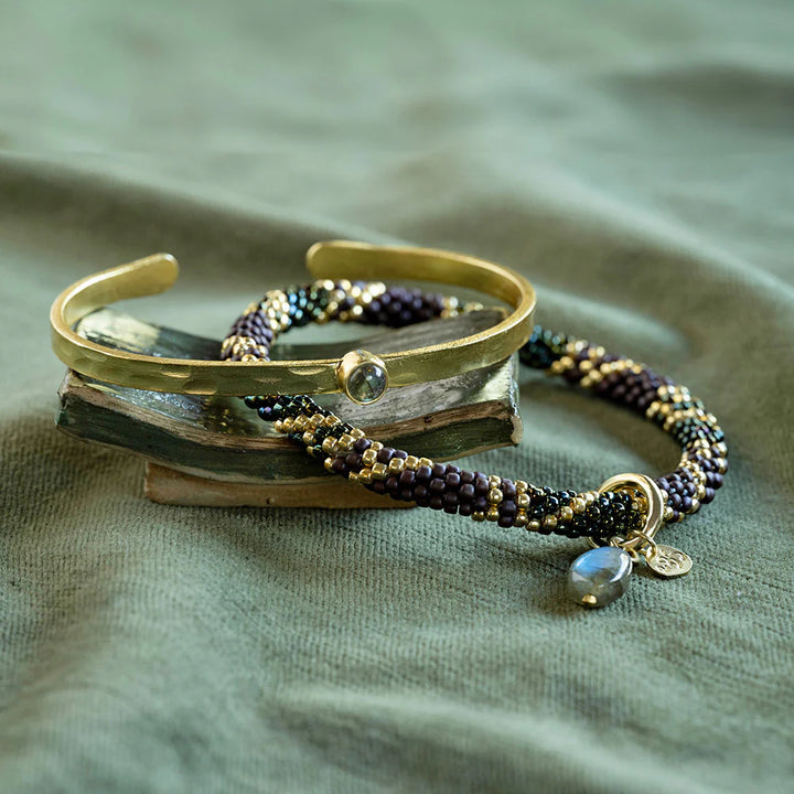 TALENTED LABRADORITE ARMBAND