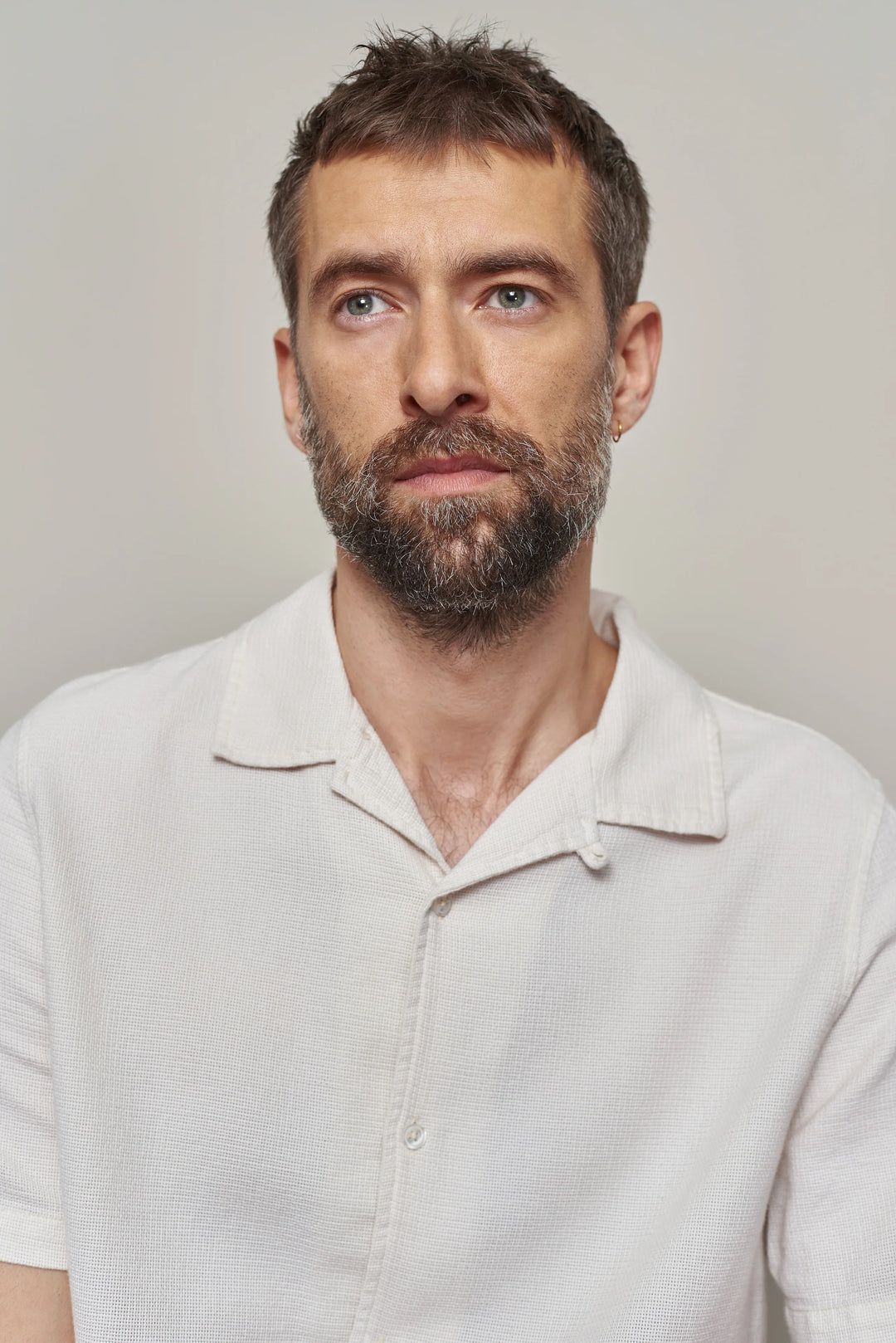 KUNO STUTTERMASKYRTA ECO GRID ECRU