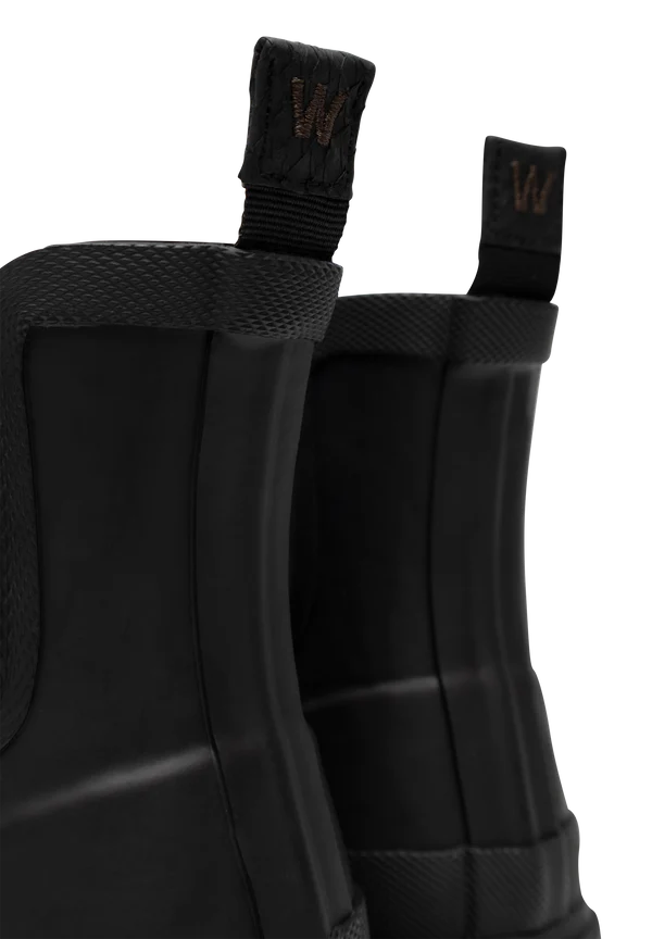 LIV WATERPROOF STÍGVÉL SVÖRT