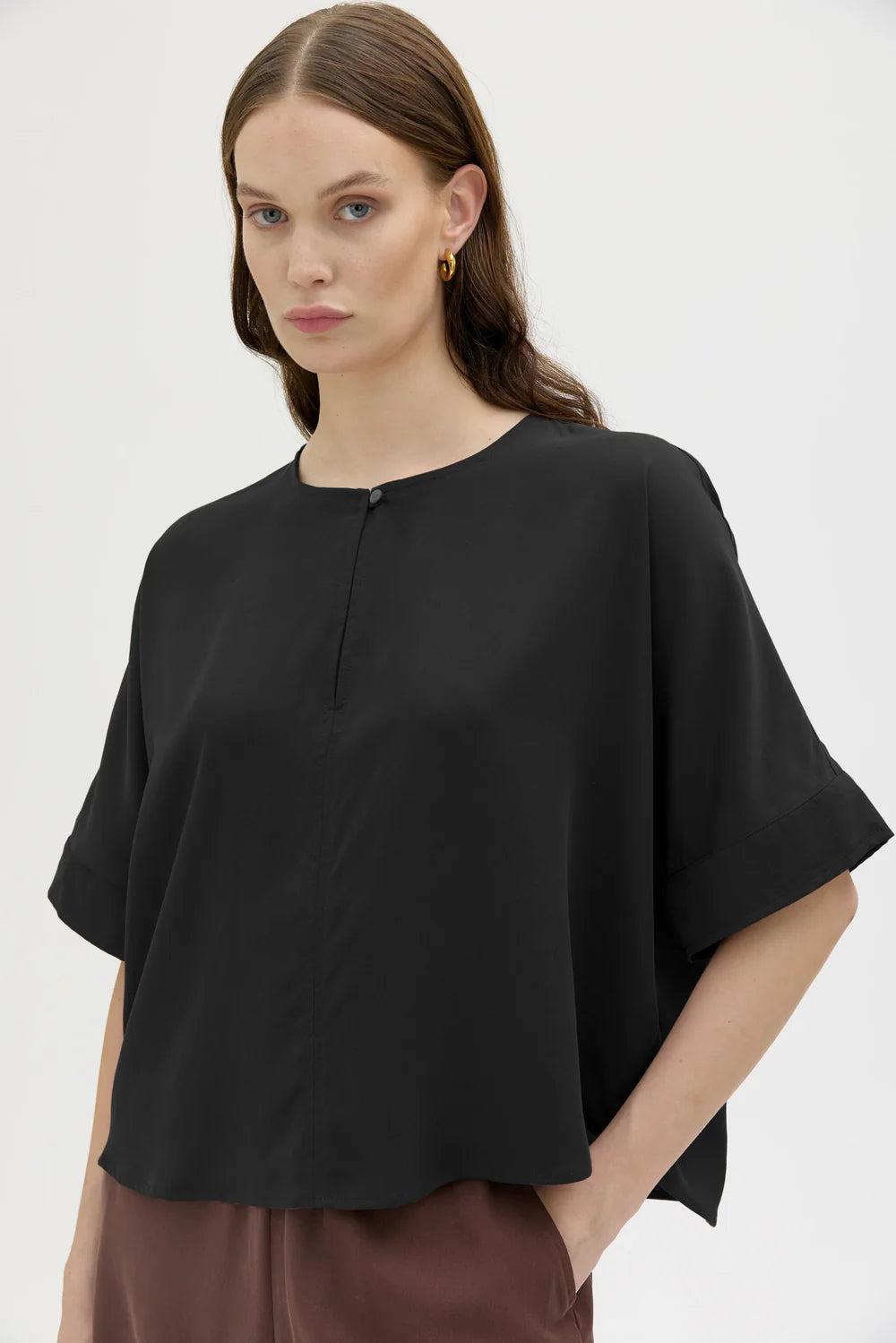 LIKO TENCEL TOPPUR BLACK