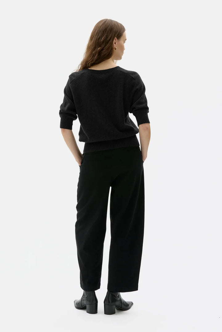 NONA CURVED TROUSERS LÍFRÆN BÓMULL &amp; CASHMERE SVARTAR