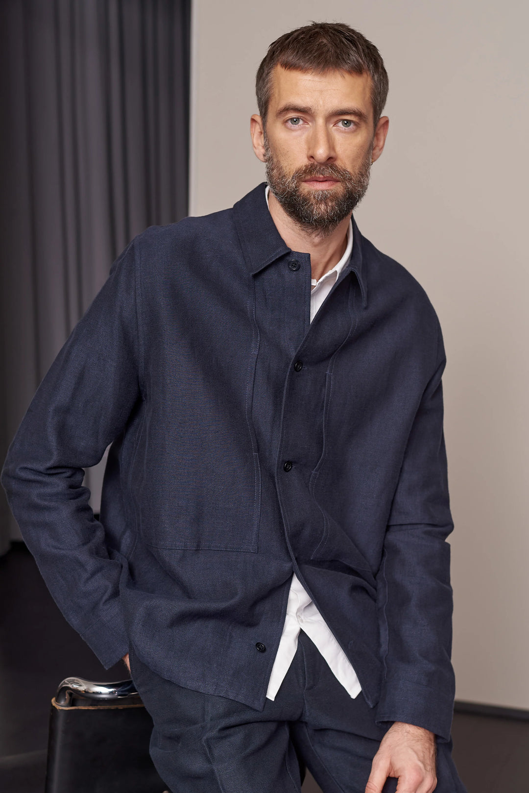 OWE JAKKASKYRTA ÚR WINTER LINEN - NAVY