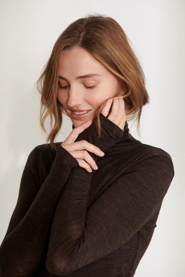 RINJA RÚLLUKRAGABOLUR ULLARBLANDA CHOCOLATE TORT