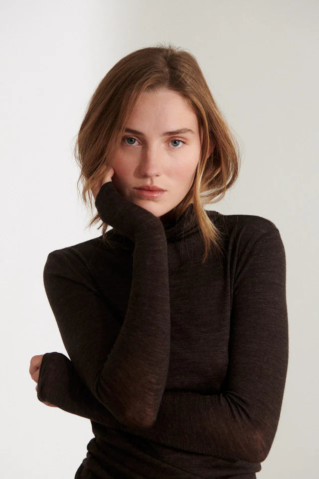 RINJA RÚLLUKRAGABOLUR ULLARBLANDA CHOCOLATE TORT