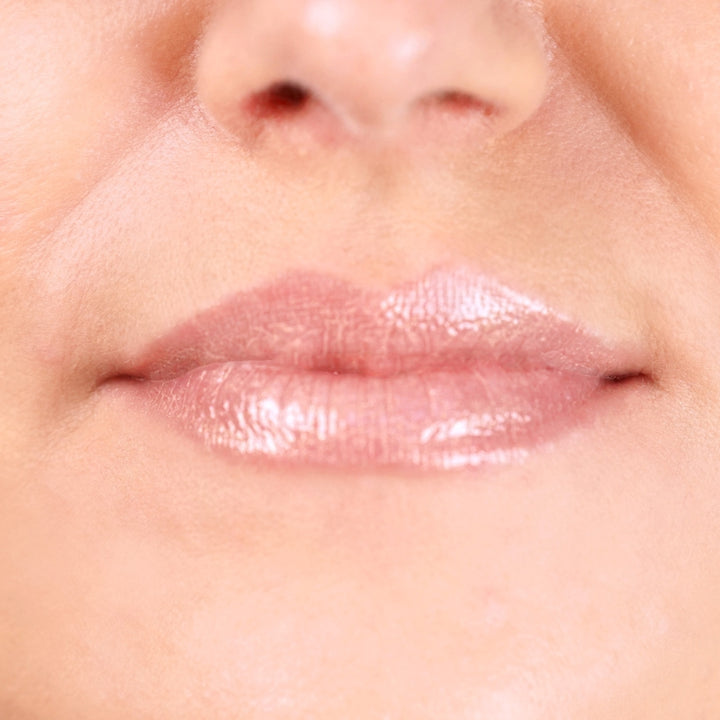 Varagloss - Pearly mildir litir - 017 Pearly Nude